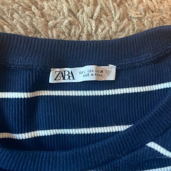 Zara Ribbed Knit Cropped Top - Picture 2 of 5